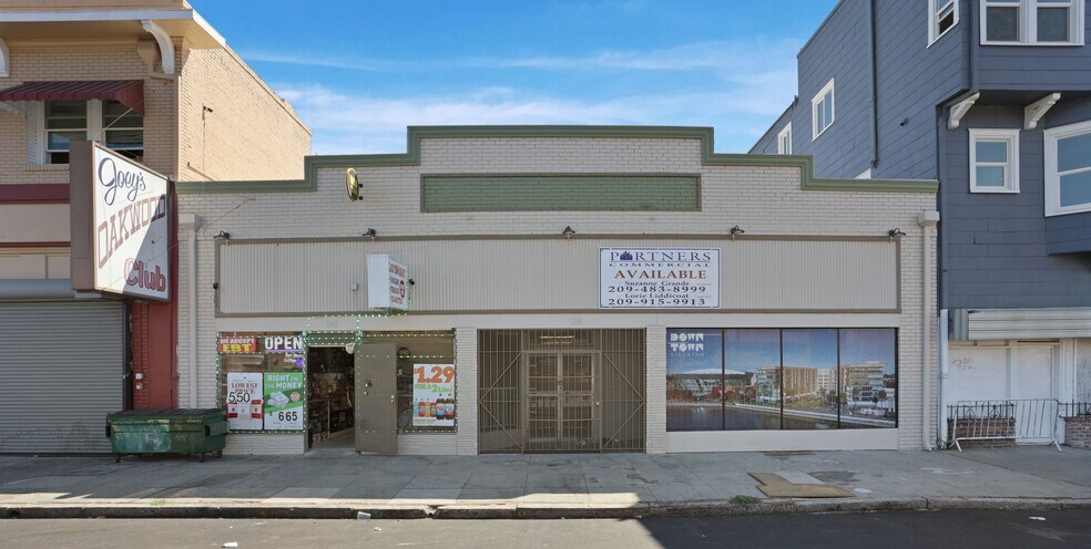Primary Photo Of 338-340 N California St, Stockton Storefront For Lease