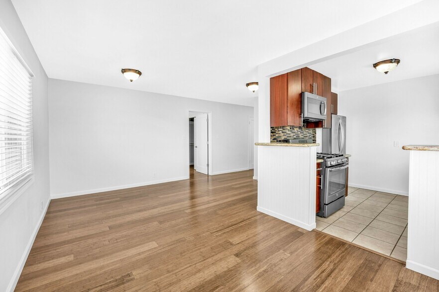 More Photos Of 1919 Curtis St, Berkeley Apartments For Sale