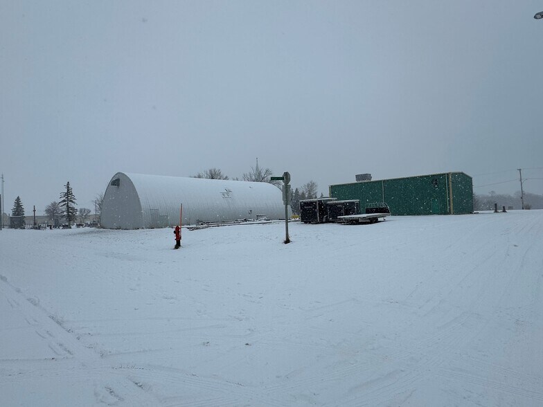 More Photos Of 225 Pembina Trl, Ste Agathe Land For Sale