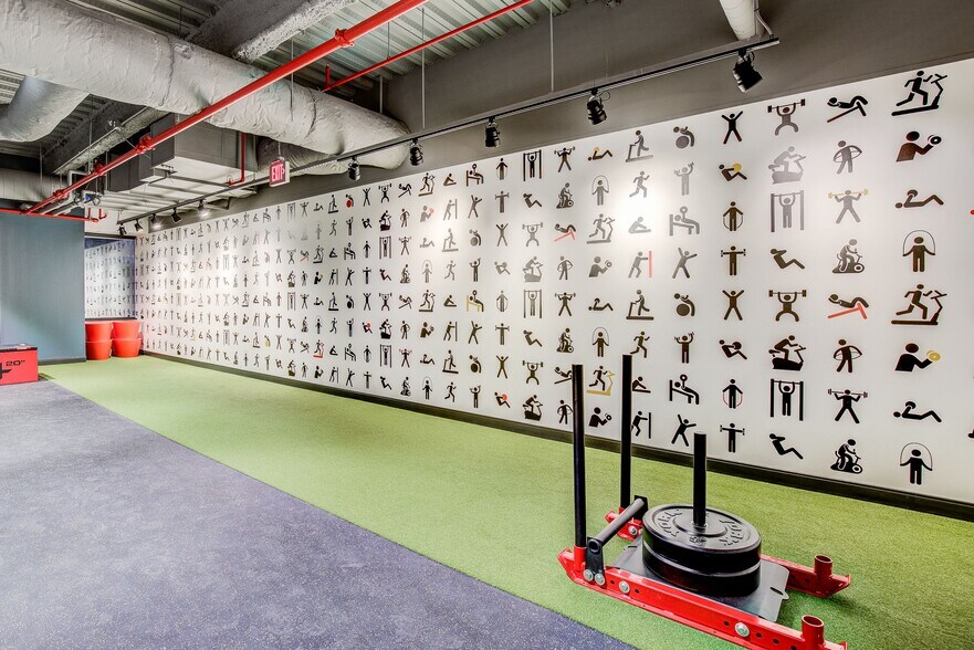 More Photos Of 200 N Broadway, Saint Louis Office For Lease