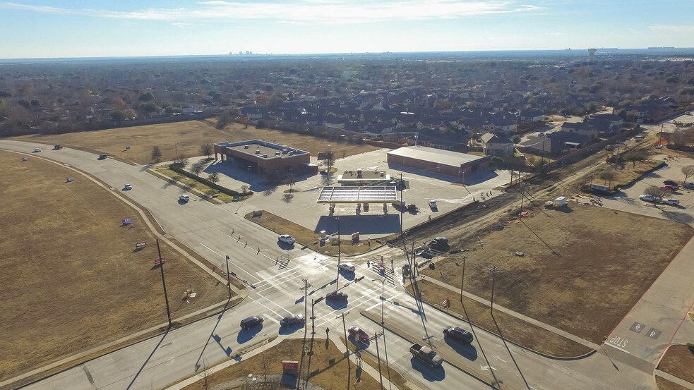 More Photos Of 6600 Bursey Rd, Watauga Freestanding For Sale