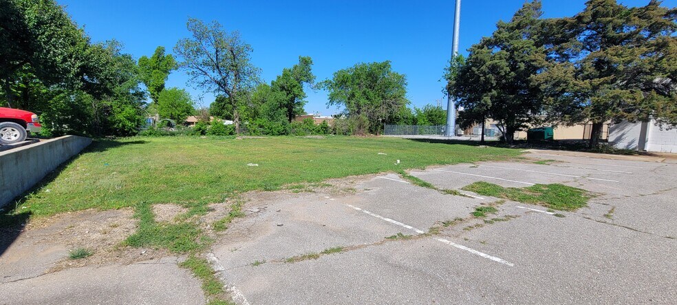 More Photos Of 213 S Air Depot Blvd, Oklahoma City Freestanding For Lease