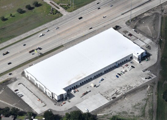Primary Photo Of 10923 S Sam Houston Pky E, Houston Distribution For Lease