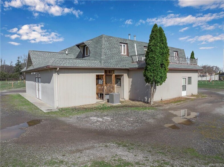 More Photos Of 9950 Rochester Rd, Middleport Drive In Movie For Sale