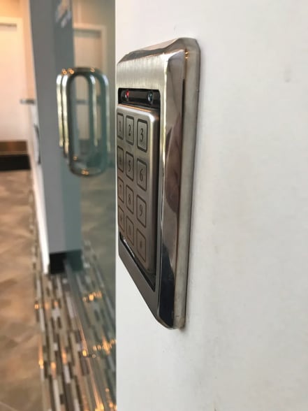 More Photos Of 24525 Southfield Rd, Southfield Unknown For Lease