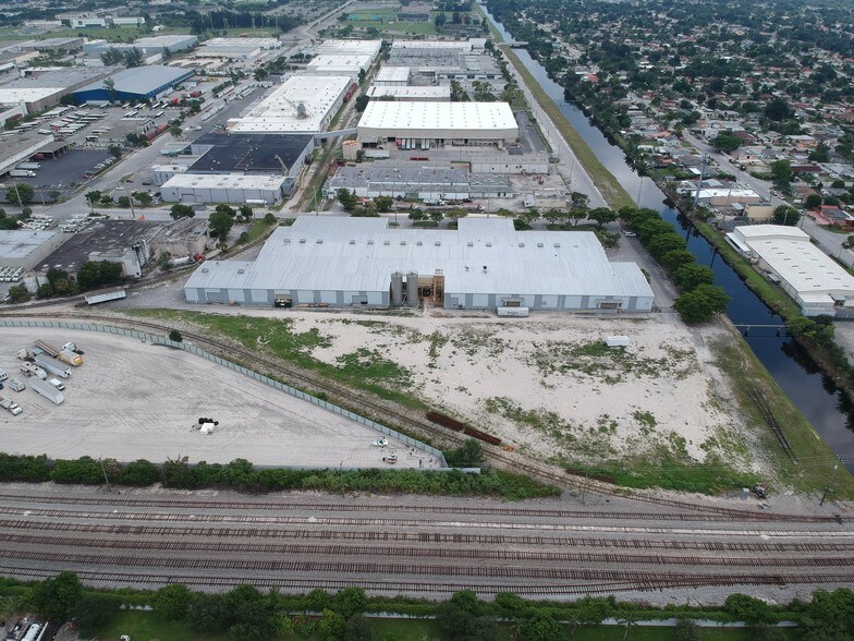 More Photos Of 10700 NW 36th Ave, Miami Warehouse For Lease