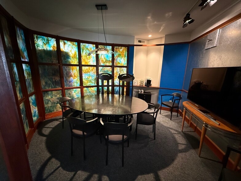 More Photos Of 11-22 Regency Plz, Glen, Glen Mills Office For Sale