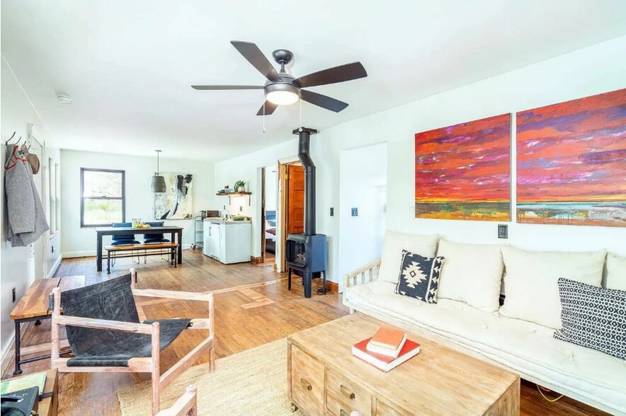 More Photos Of 31335 Ee 26 Rd, Naturita Hotel For Sale