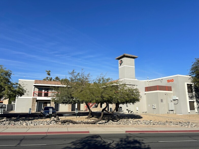 More Photos Of 1940 E Thunderbird Rd, Phoenix Medical For Lease