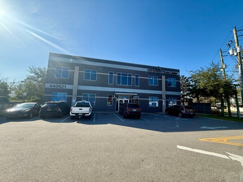 More Photos Of 449621 Us-301, Callahan Medical For Lease