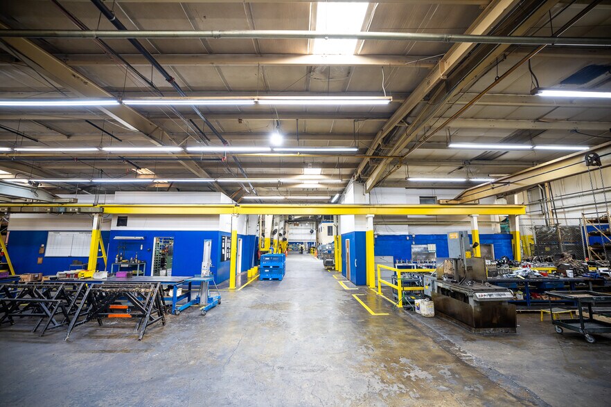 More Photos Of 5286 Circle Dr, Lake City Warehouse For Sale