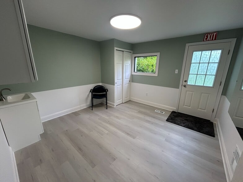 More Photos Of 4466 Morse Rd, Columbus Loft Creative Space For Sale