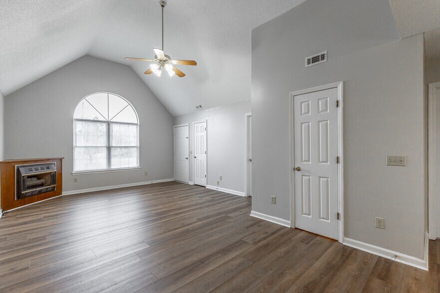 More Photos Of 14 Clara Dr, Ringgold Multifamily For Sale