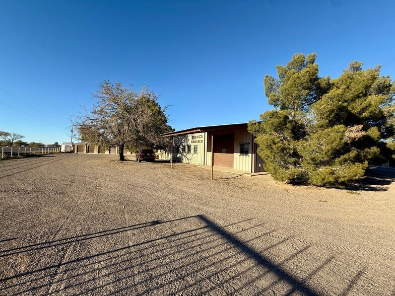 More Photos Of 4744 W US Highway 70, Thatcher Specialty For Sale