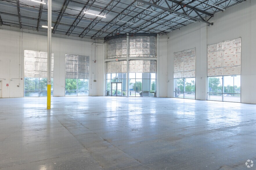 More Photos Of 21-31 Commerce Dr, O'Fallon Unknown For Lease