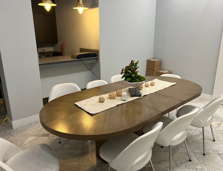 More Photos Of 3800 S Ocean Dr, Hollywood Office For Sale