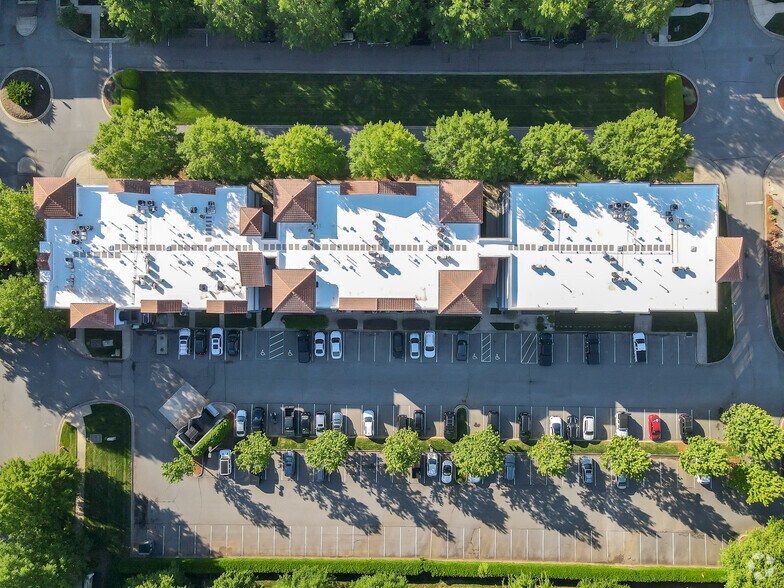 More Photos Of Sam Furr Rdg, Huntersville Apartments For Lease