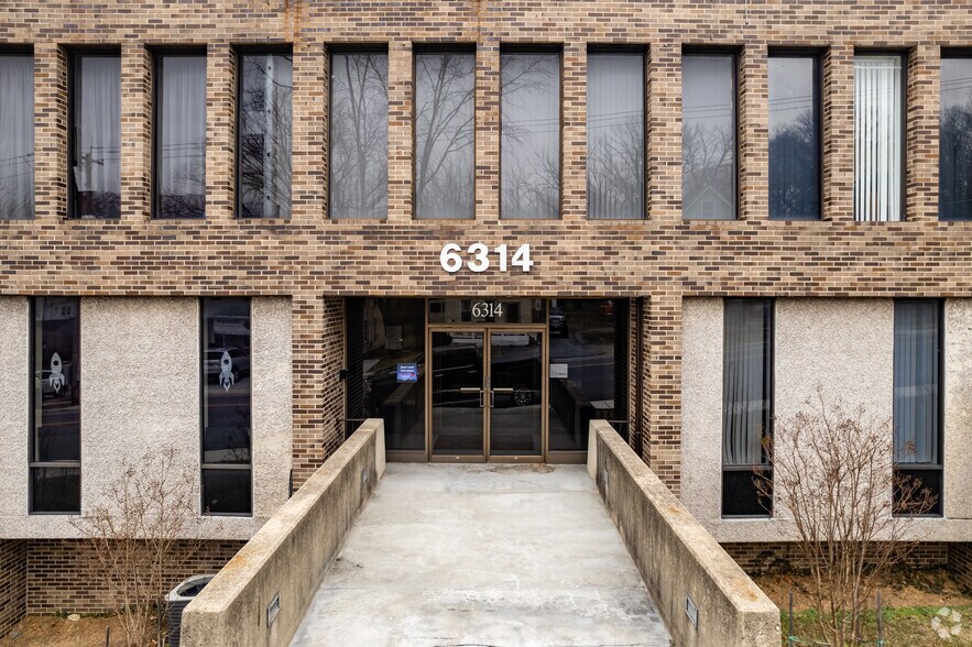More Photos Of 6314 Windsor Mill Rd, Woodlawn Office For Sale