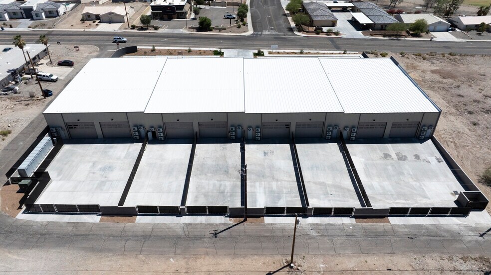 More Photos Of 2995 Kiowa Blvd N, Lake Havasu City Industrial For Lease