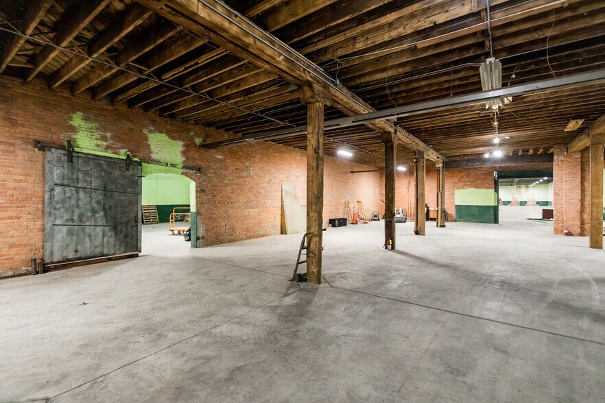 More Photos Of 3240 Woodbridge St, Detroit Industrial For Sale