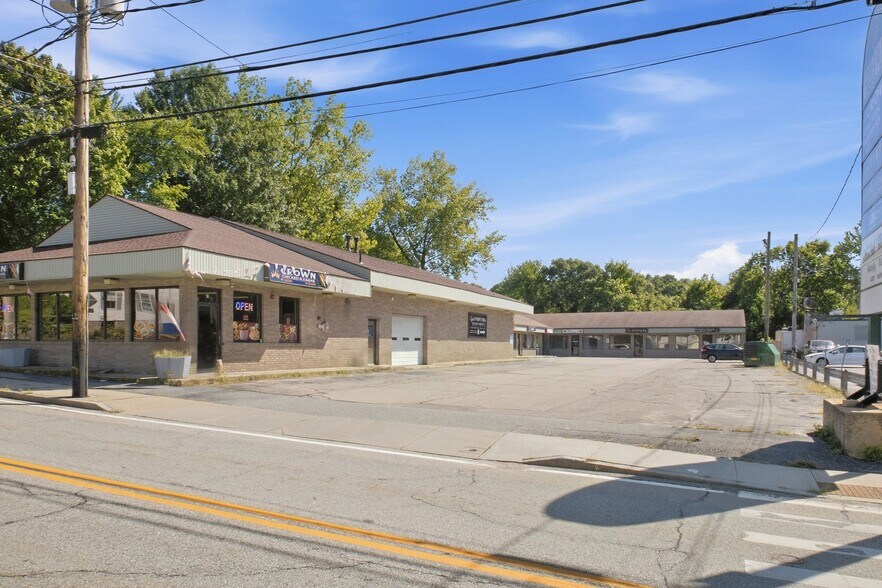 More Photos Of 53 Providence St, West Warwick Restaurant For Sale