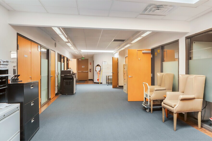 More Photos Of 135 S Rosemead Blvd, Pasadena Office For Sale