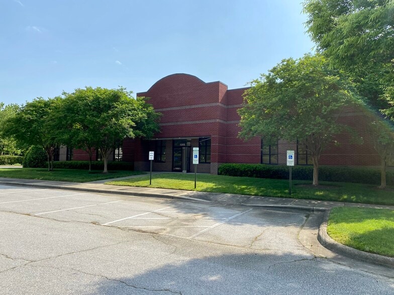 More Photos Of 5305-5311 Raynor Rd, Garner Flex For Sale