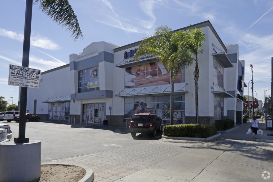 More Photos Of 6054 Pacific Blvd, Huntington Park Freestanding For Lease