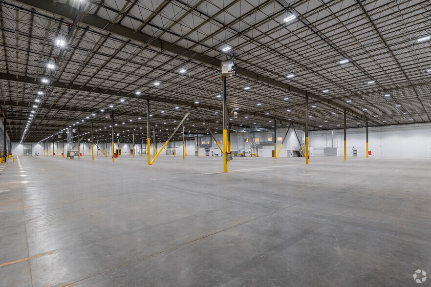 More Photos Of 2175 E Park Dr NE, Conyers Distribution For Lease