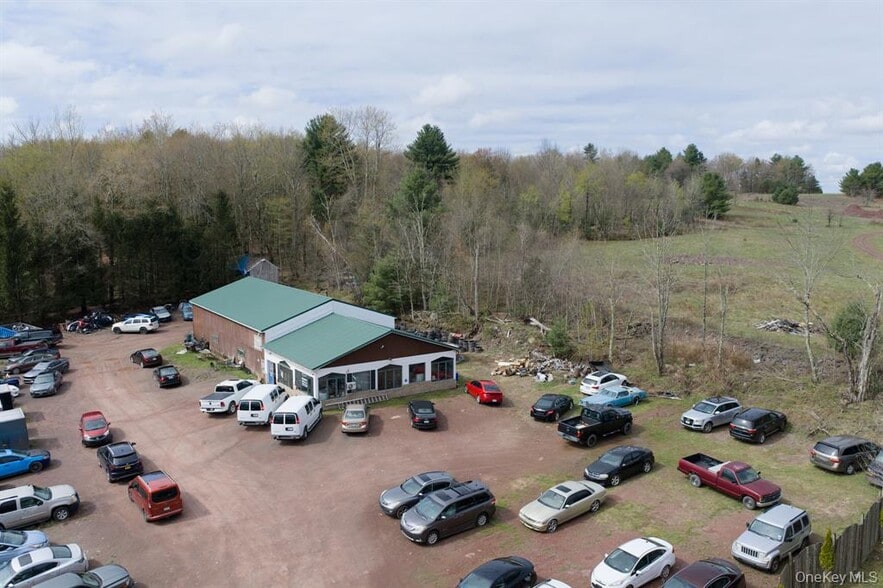 More Photos Of 47 Coopers Corner Rd, Monticello Contractor Storage Yard For Sale