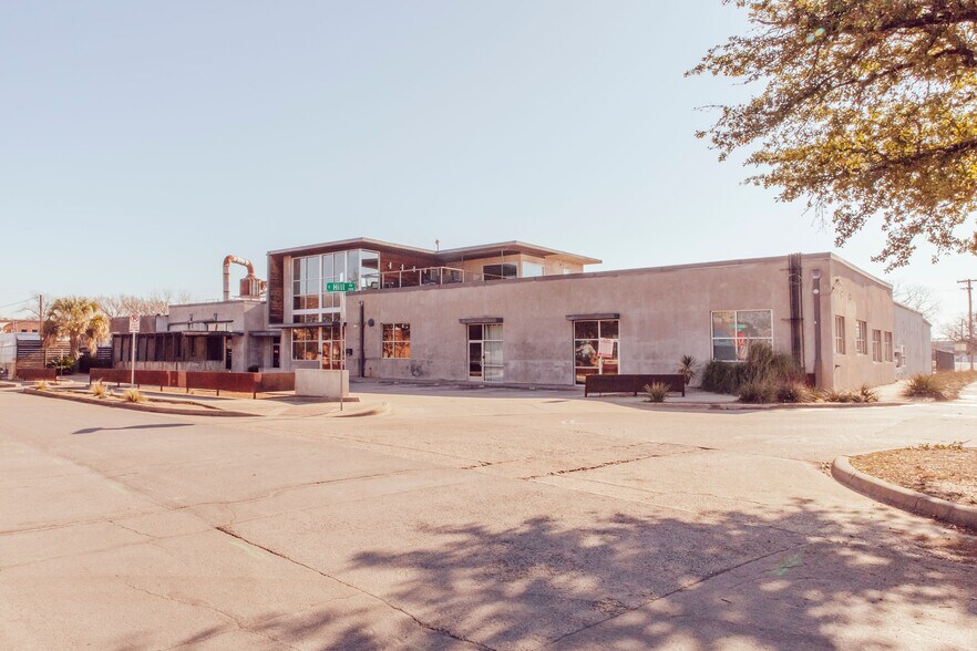 More Photos Of 4000 East Side Ave, Dallas Loft Creative Space For Lease
