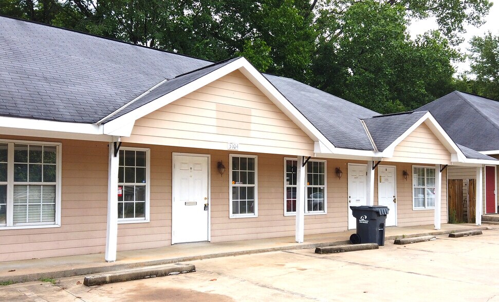 More Photos Of 3104 S Railroad St, Phenix City Office For Lease