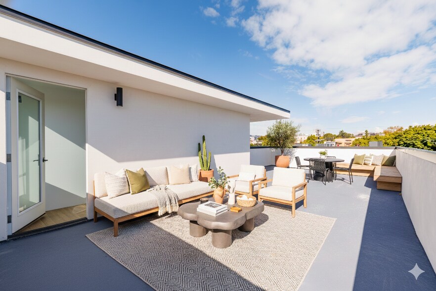 More Photos Of 5207 W 20th St, Los Angeles Multifamily For Sale