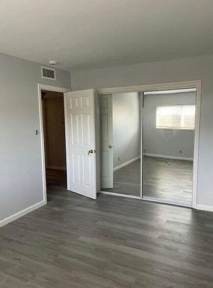More Photos Of 218 W K St, Los Banos Apartments For Sale
