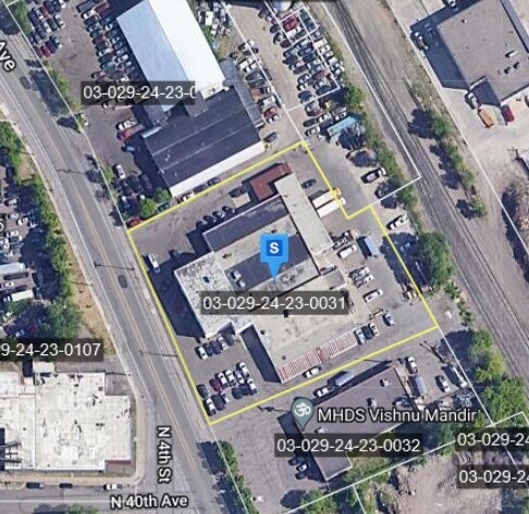More Photos Of 4024 Washington Ave N, Minneapolis Warehouse For Lease