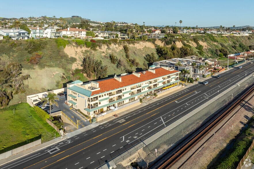 More Photos Of 34700 Pacific Coast Hwy, Dana Point Office For Lease