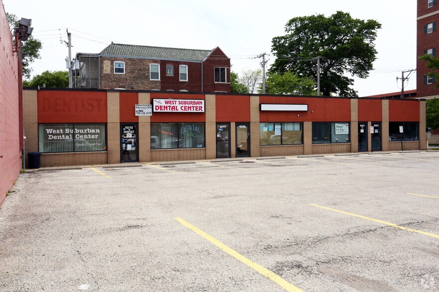 More Photos Of 1015-1023 W Madison St, Oak Park Freestanding For Lease
