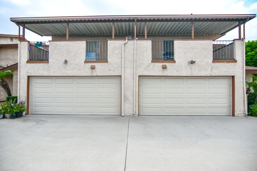 More Photos Of 8105 Orange St, Downey Apartments For Sale