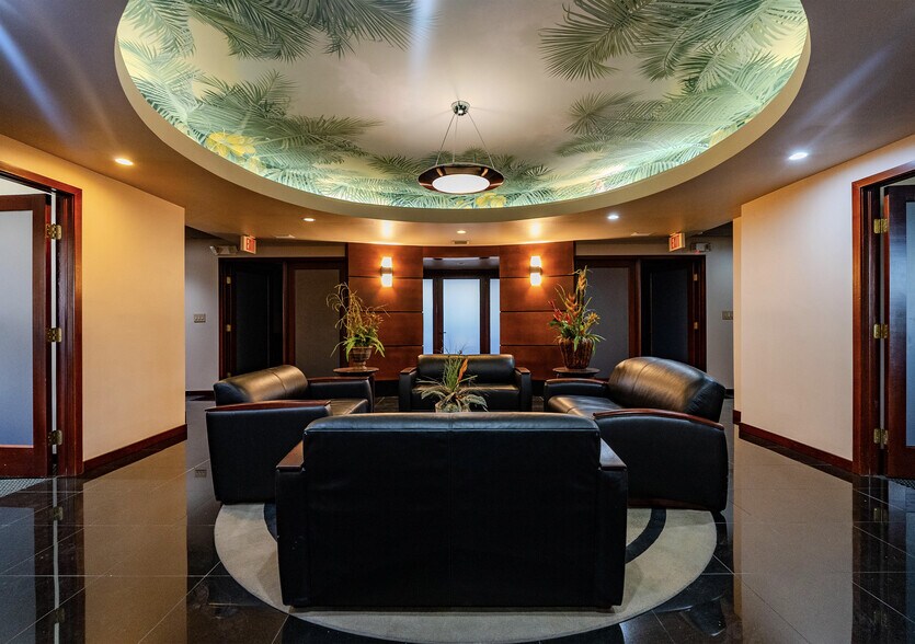 More Photos Of 152 Ne 167th St, Miami Medical For Lease