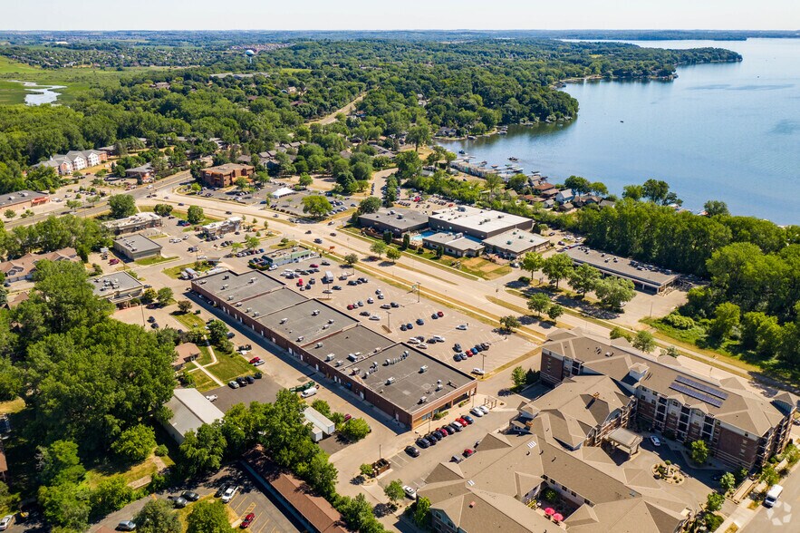 More Photos Of 2506-2544 Allen Blvd, Middleton Storefront For Lease