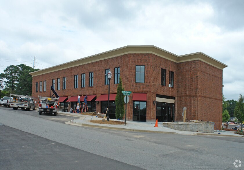 More Photos Of 310 Town Center Ave, Suwanee Storefront Retail Office For Lease