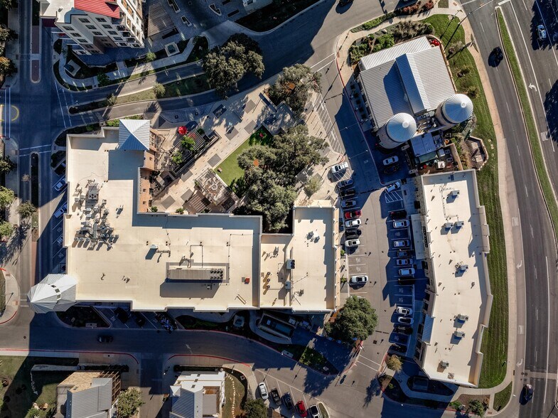 More Photos Of 1500 Rivery Blvd, Georgetown General Retail For Lease