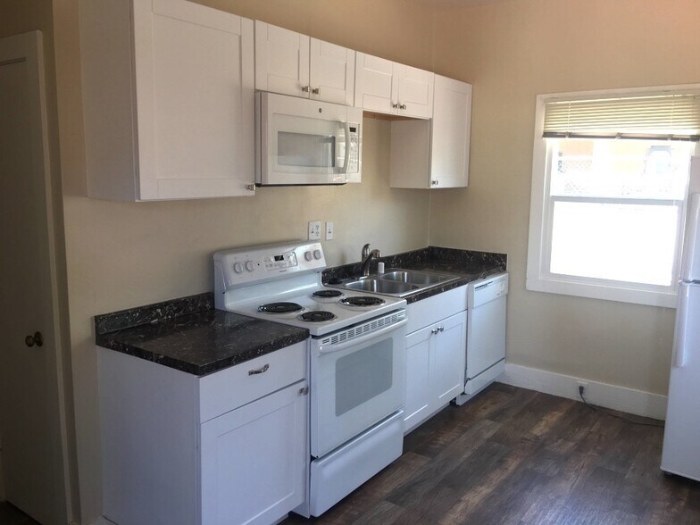 More Photos Of 1275 Berrum Ln, Reno Apartments For Sale