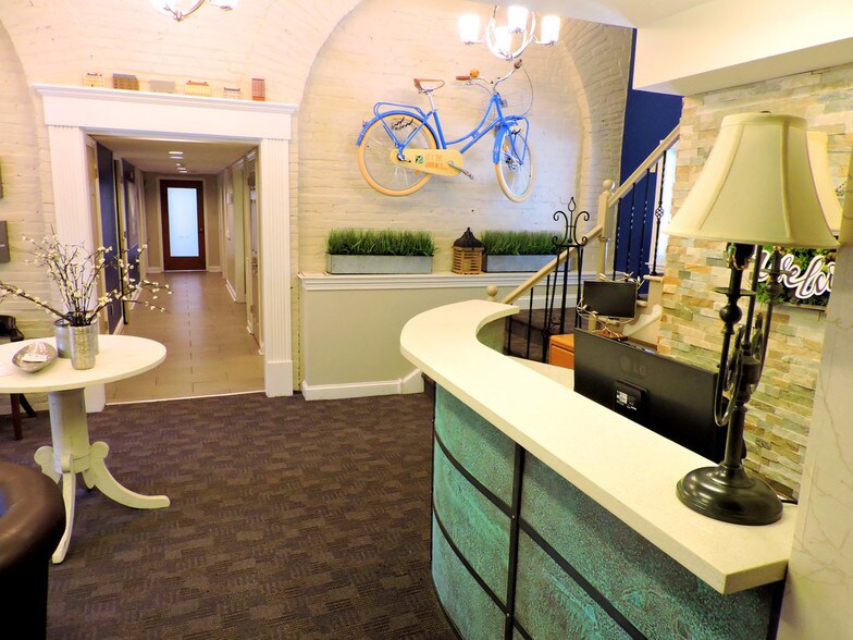 More Photos Of 207 Leedom St, Jenkintown Office Residential For Lease