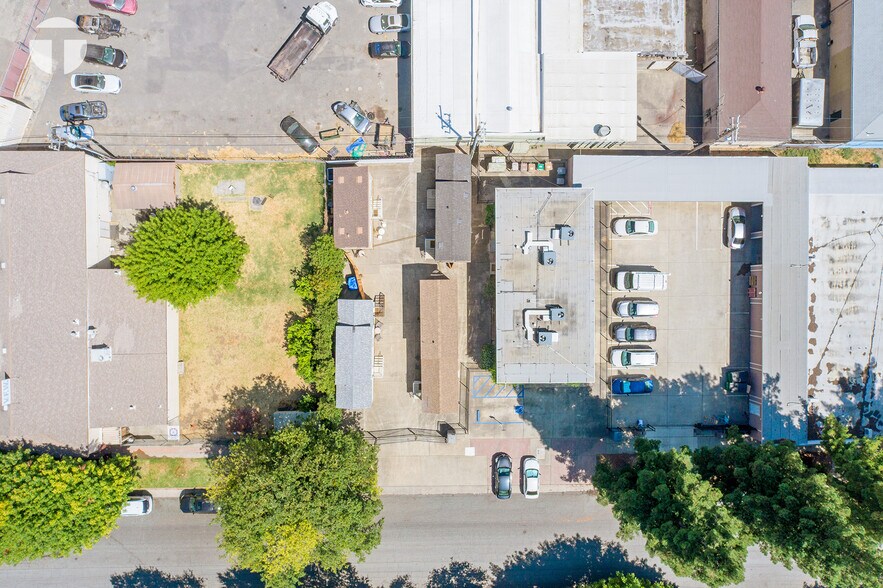 More Photos Of 917-923 Drever St, West Sacramento Office Residential For Sale