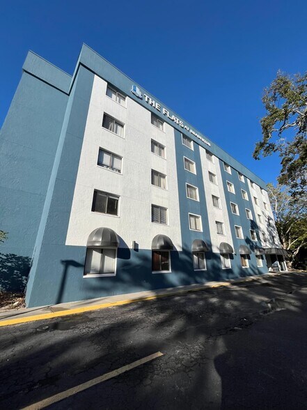 More Photos Of 1029 7th Ave E, Bradenton Apartments For Sale