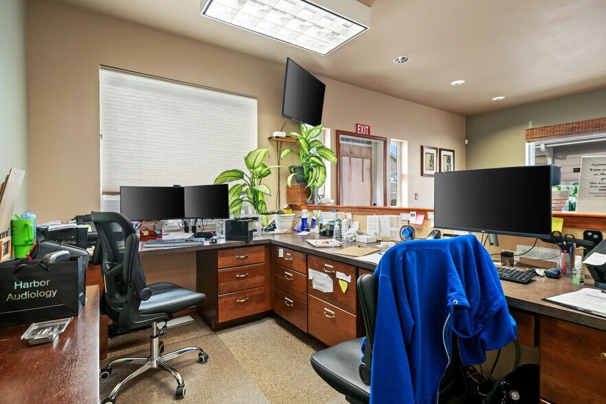 More Photos Of 538 N 5th Ave, Sequim Medical For Sale