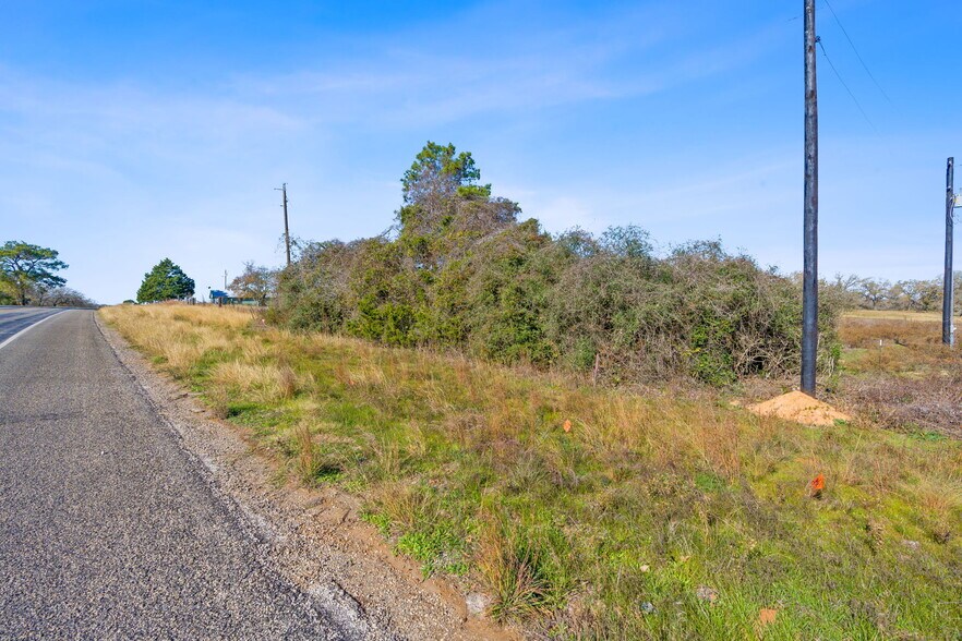 More Photos Of 10866 US-90, Harwood Land For Sale