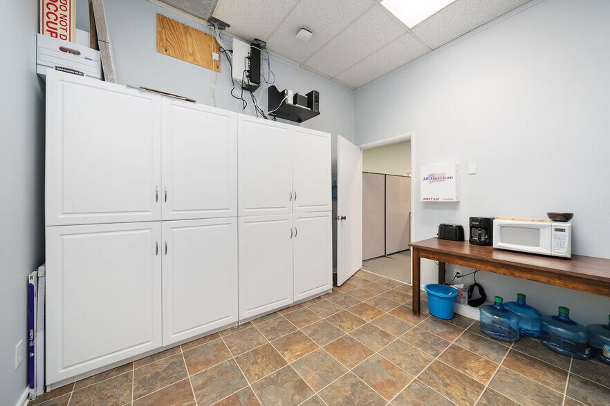 More Photos Of 935 Riverside Ave, Paso Robles Medical For Sale