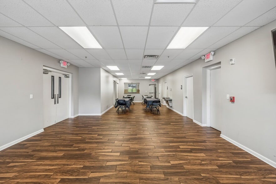 More Photos Of 4500 Nolensville Pike, Nashville Religious Facility For Sale